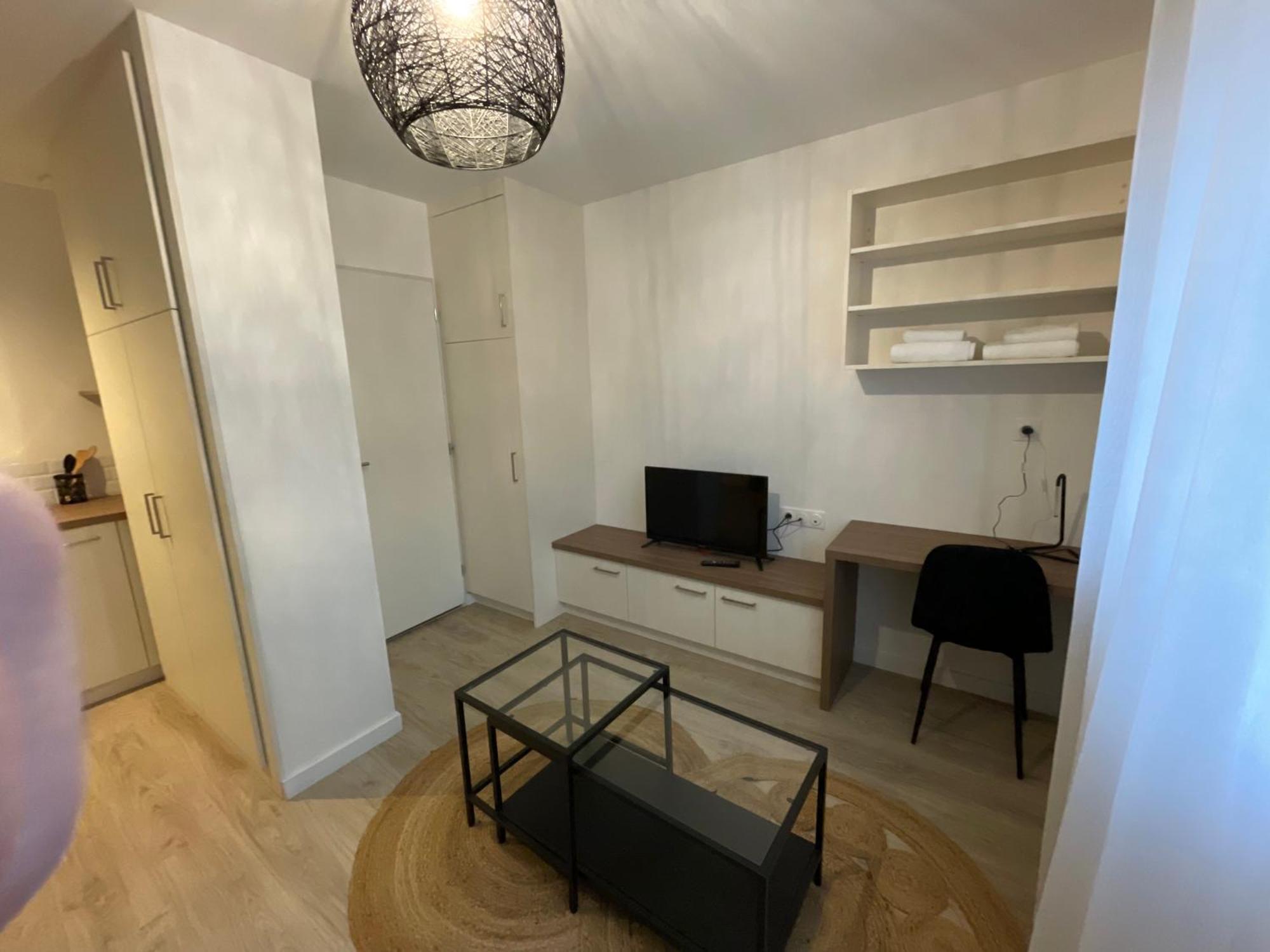 Апартаменти Porto-Magnifique Studio A Реймс Екстер'єр фото